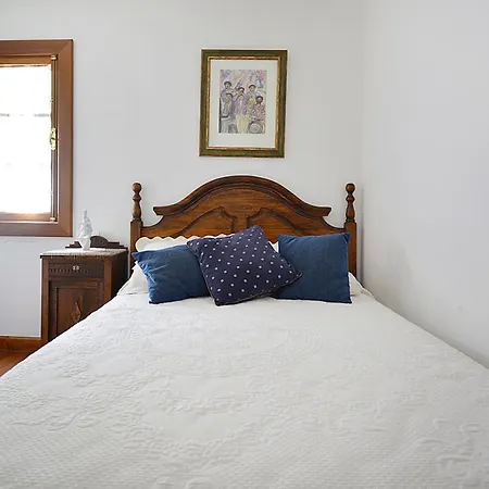 Casa Pazo De Holiday home Meis