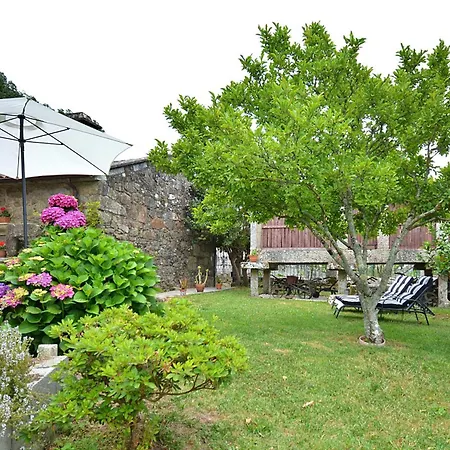 Galihost - Casa Pazo De بيت للعطل Meis